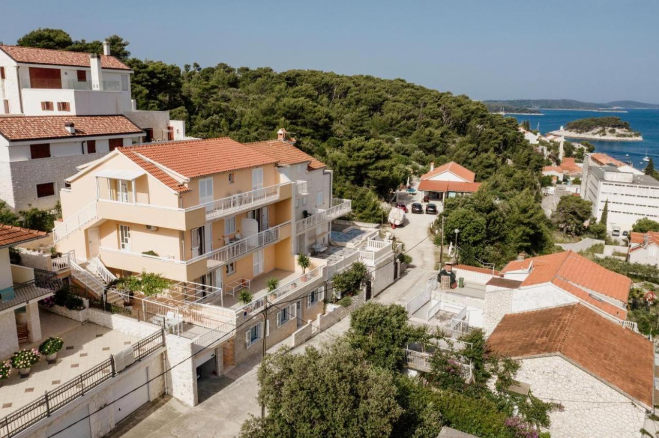 Apartment Sunny Elza 2 Hvar Town Kültér fotó