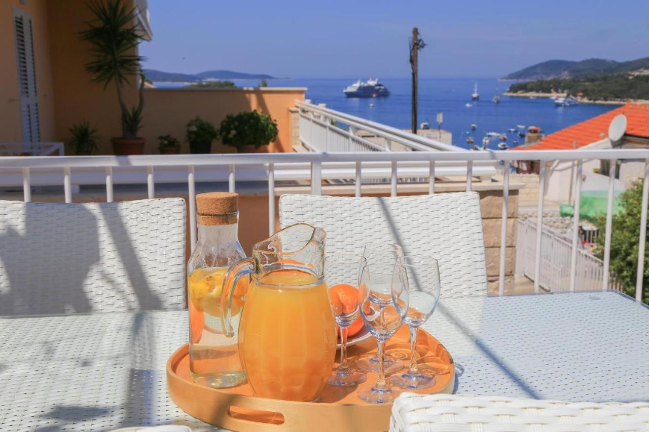 Apartment Sunny Elza 2 Hvar Town Kültér fotó